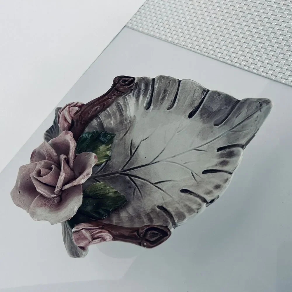 Nuova Capodimonte Trinket Soap Dish Italy Fine Porcelain Made In‎ Italy
